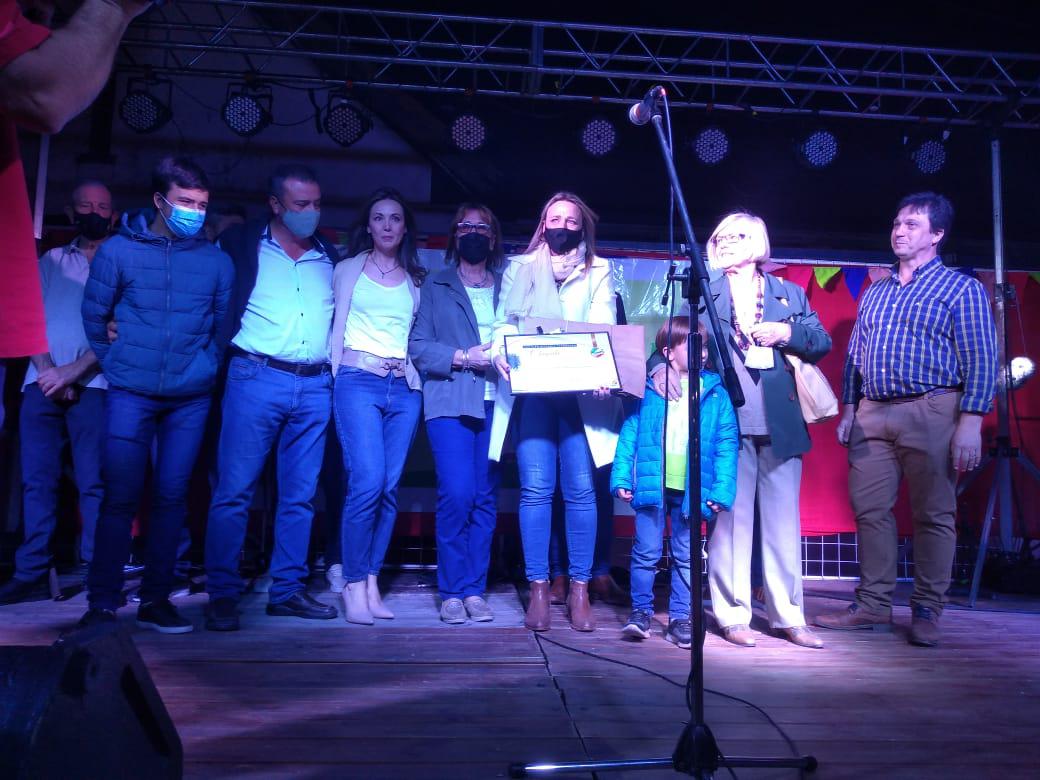 c237871d-f555-4baf-a26b-2f8857aa2045