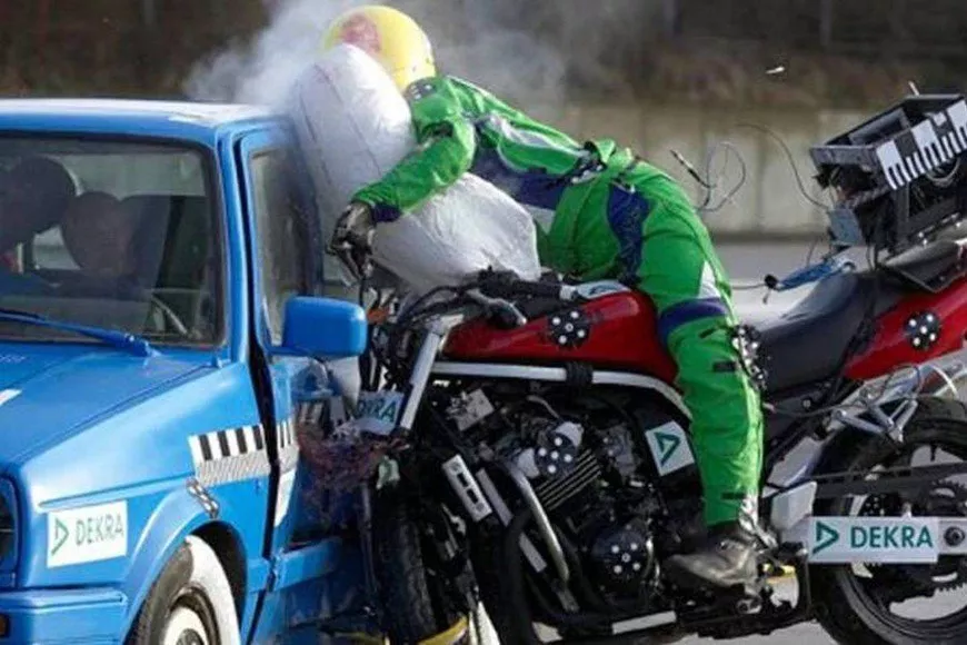 BpWhzW13i_870x580__1