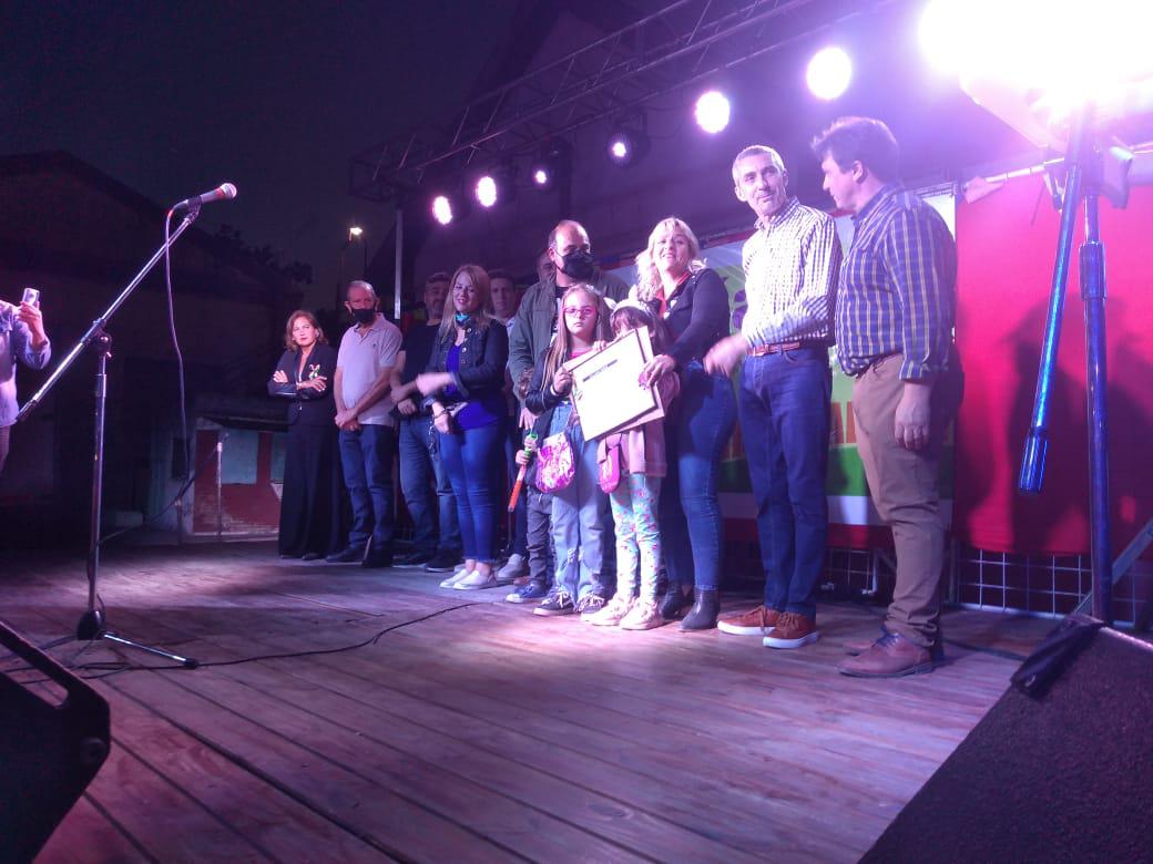 1437bed9-c66f-4297-a919-48ab5a5a9fc5