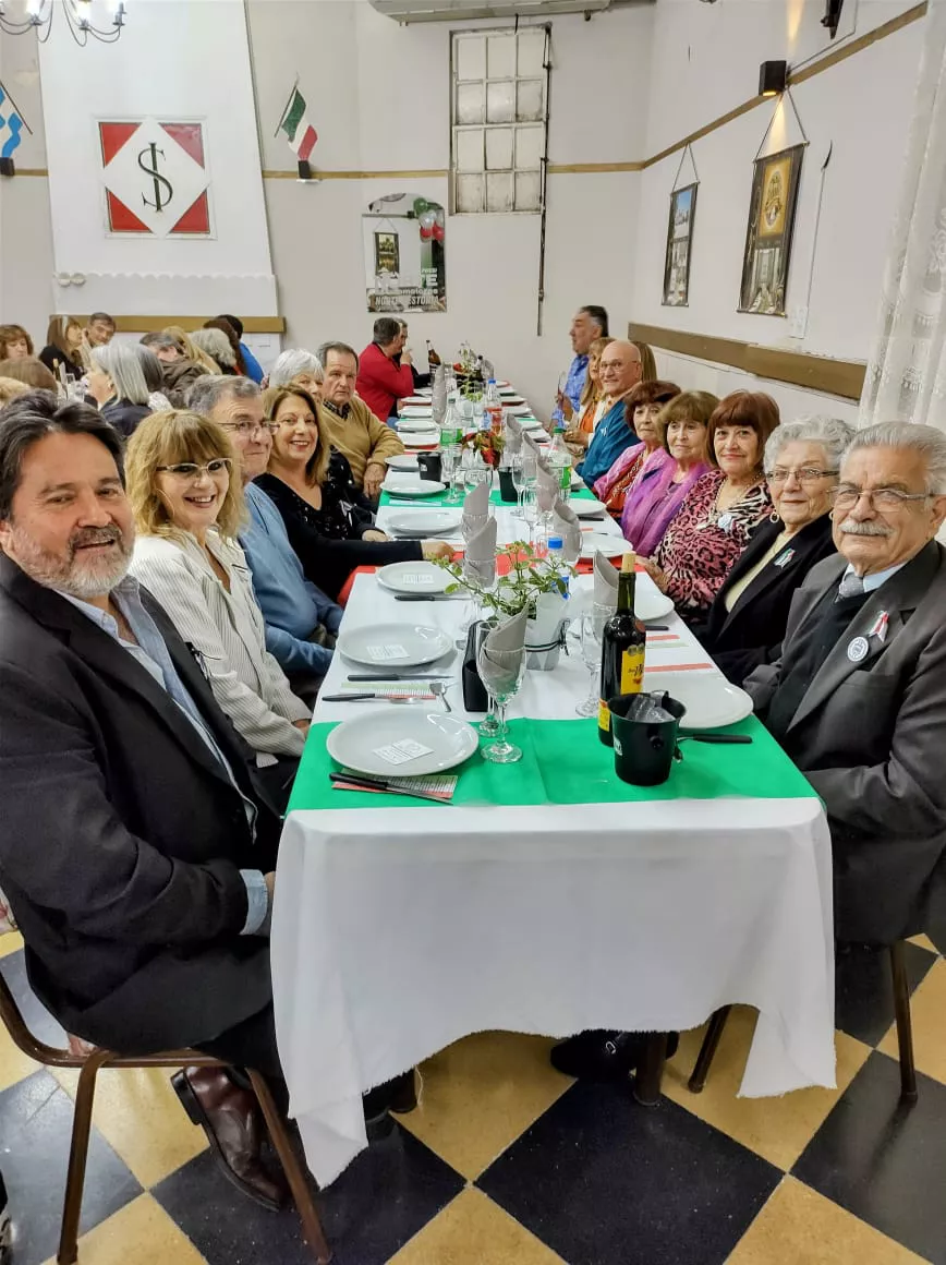 320dc1aa-2bb8-4dfd-afe4-2cccb99be0c4