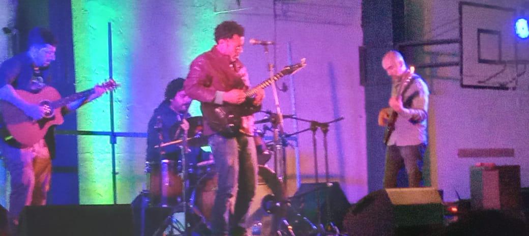 9b2ca119-a39f-421d-8745-4fb96a806a47