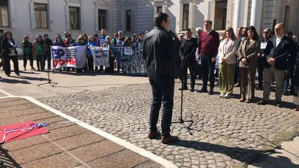 571735242_1215361767284346_3058961812201635197_n