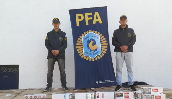 reconquista-policiales-secuestran-cargamento-de-cigarrillos--9737