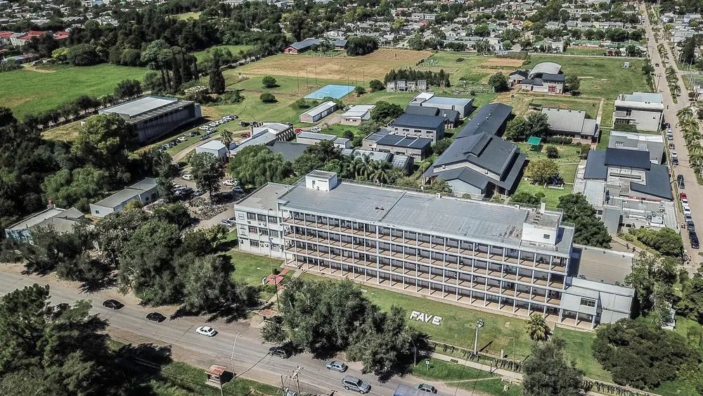 Campus FAVE LowDJI_0037