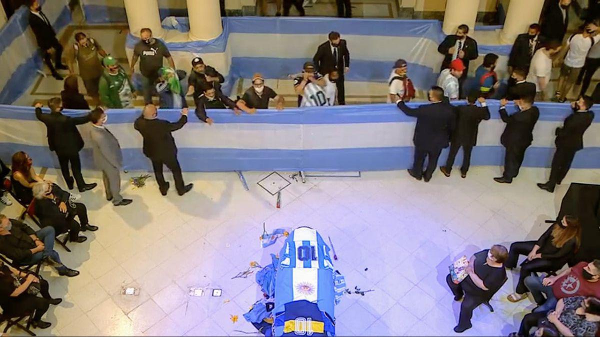 maradona-casa-rosada-velorio