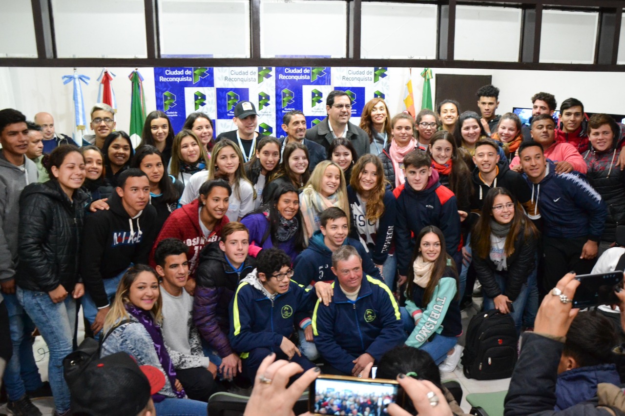 RECONQUISTA YA VIVE LA ESTUDIANTINA OLÍMPICA 2019 (4)