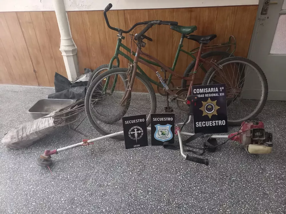 b73c3ab2-043e-4589-bb46-566c78338154