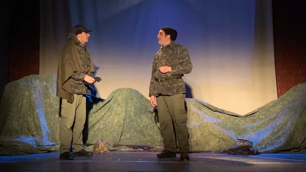 d06d3e45-2975-4574-8f32-f5e315814502