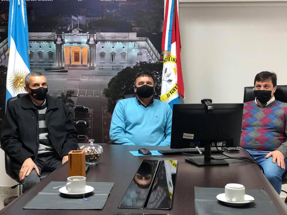 107915572_866275707215011_1932295053296697002_n