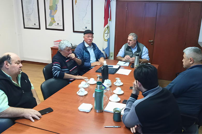 Autoridades-provinciales-y-del-Comite-de-Cuenca-analizan-proyectos-hidricos