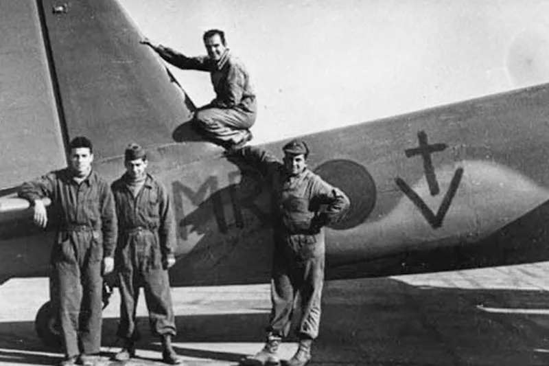 945332-aviones-20cristo-20vence.jpg_158021514