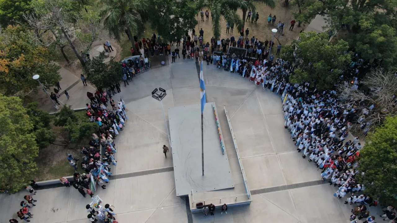 70147b5f-5ef8-4df8-87a7-3f1122e7eefe