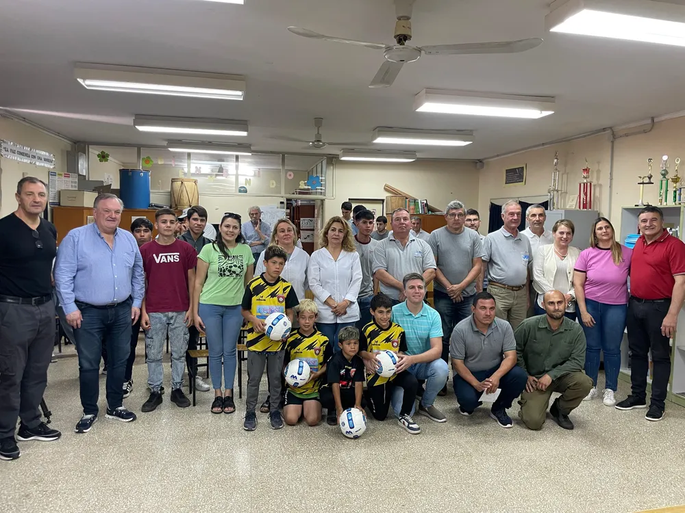 e51c85bb-5283-4d6e-b576-1893d4b534b5