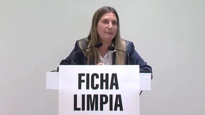 captura-silvia-lospennato-ficha-limpiajpg