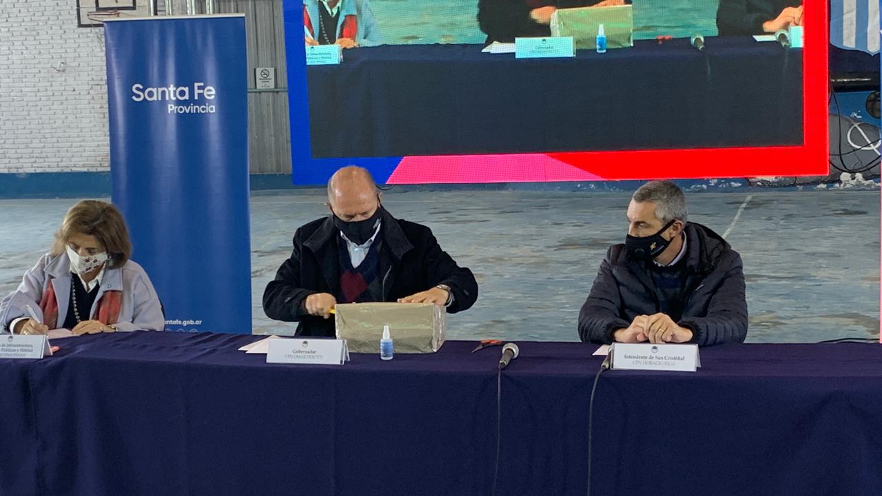 15beb80c-d0d7-4a21-9496-1b8d82180a95