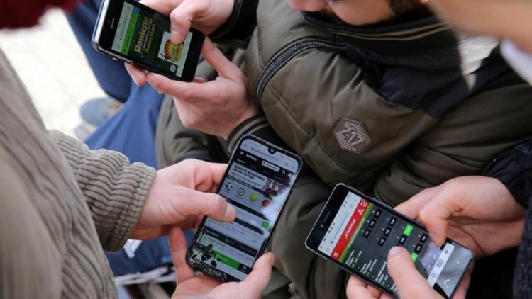 cordoba-preocupacion-por-la-llegada-de-las-apuestas-online-a-los-colegios-3Ucd