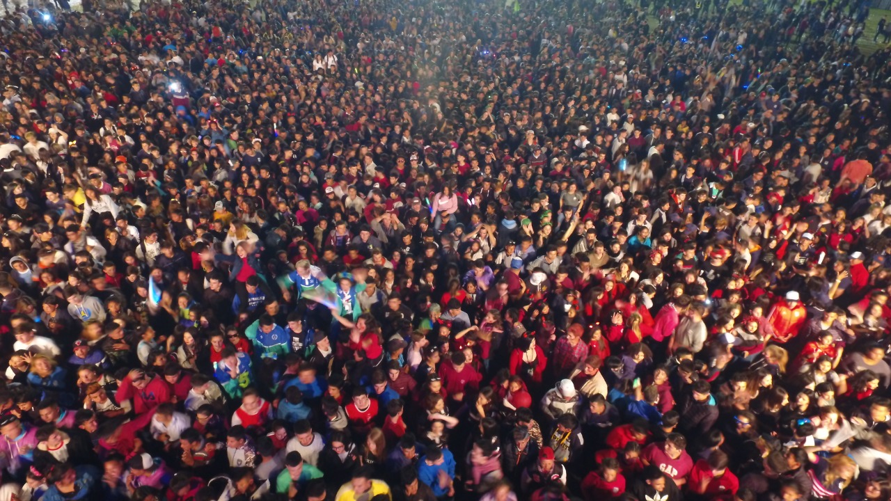 ESPECTACULAR ACTO INAUGURAL DE LA ESTUDIANTINA OLÍMPICA 2019 (2)