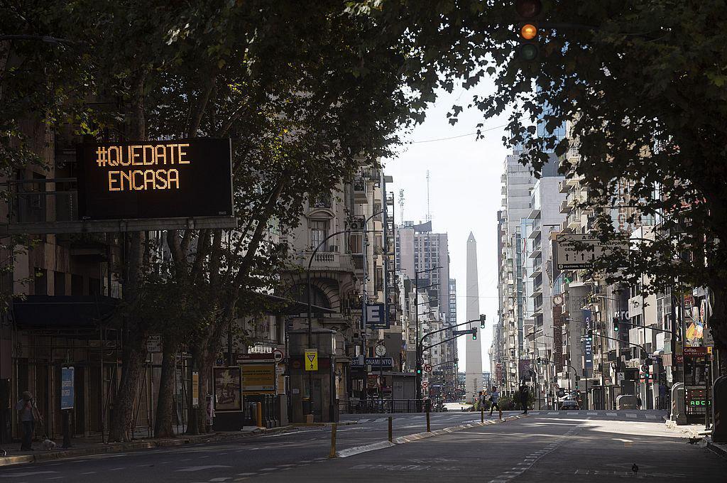 292383_casos_arg