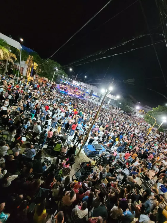 A0BABF8A-042B-4D30-A50E-39B21FC8D56F