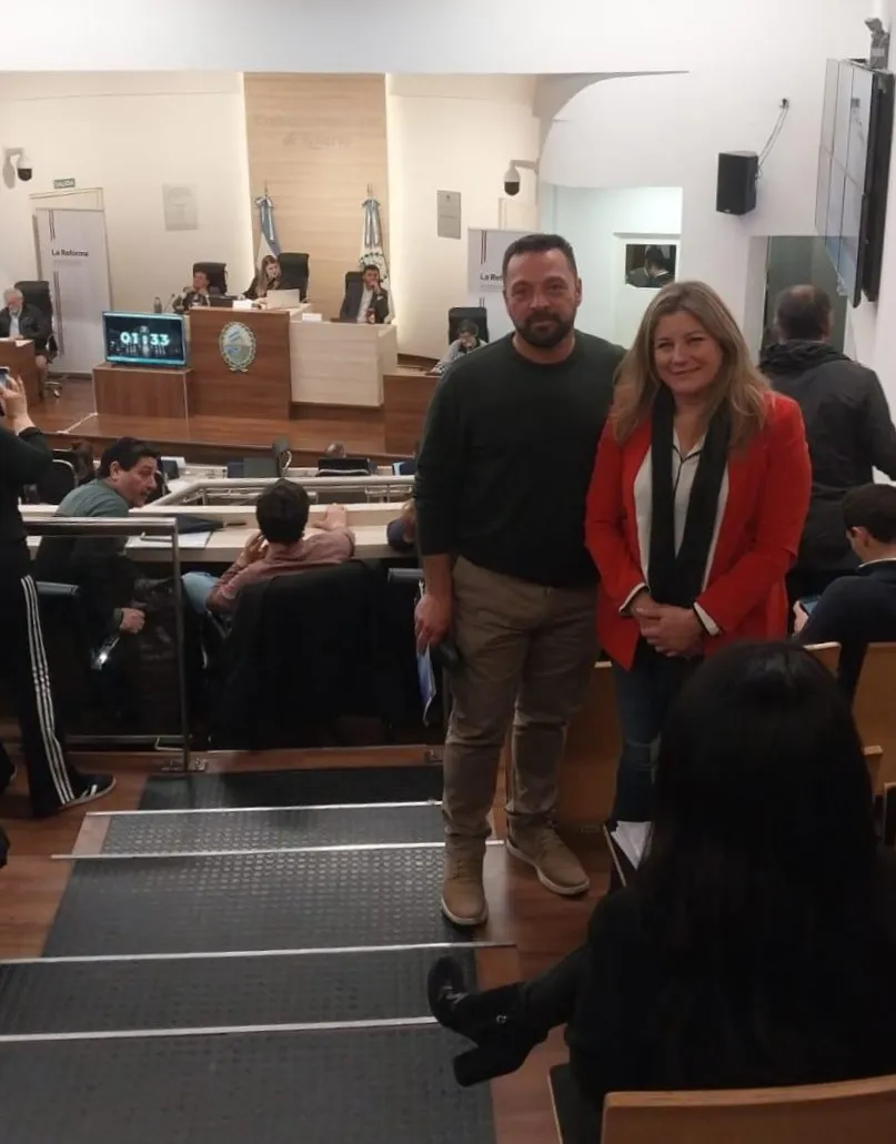 450654aa-227e-42c1-b040-ea4f0f9f3850