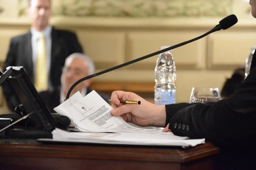 a1BFz1j6q_870x580__1