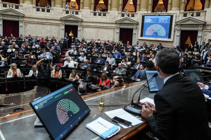 aprobaciongeneralomnibusdos1-860x573