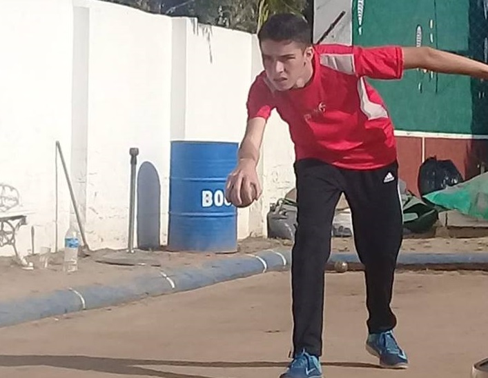RENZO FARIAS CHINA