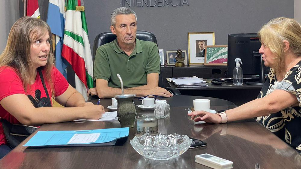 f3685847-83c7-4a72-a77d-8a282ef9075a