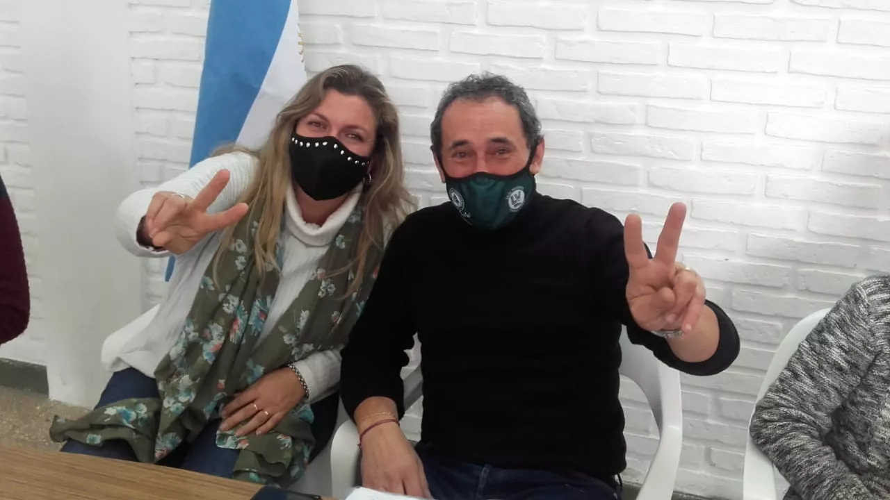 EECC8711-33C8-44AD-A529-64D71419D147