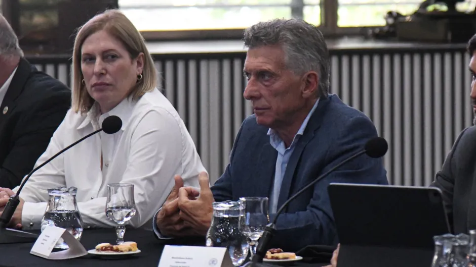 67b4b9487fdb4_940_529!