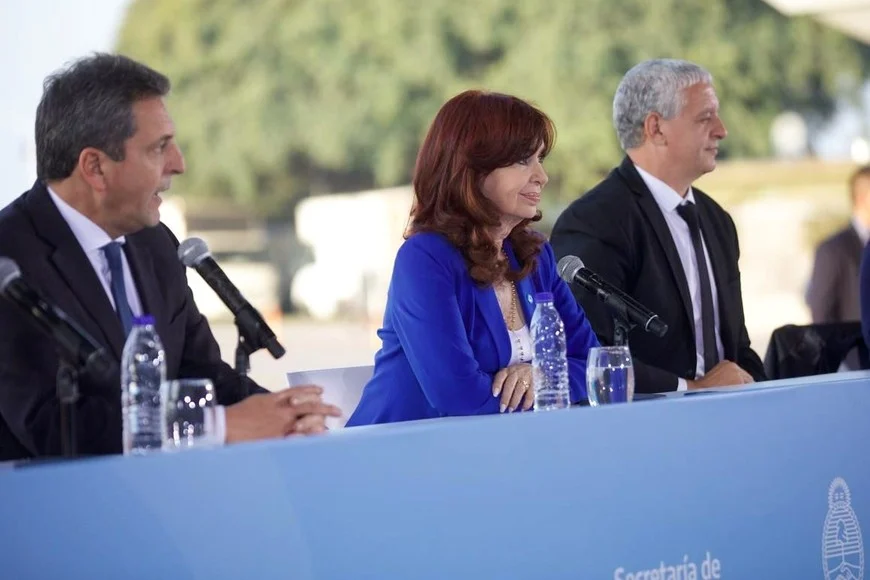 ykf3KKuZn_870x580__1