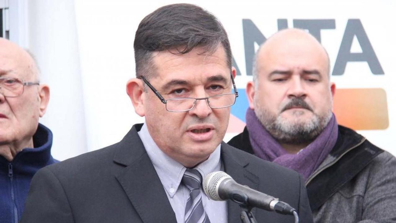 21c07750-0acd-40e6-9b81-a8db76e9751d