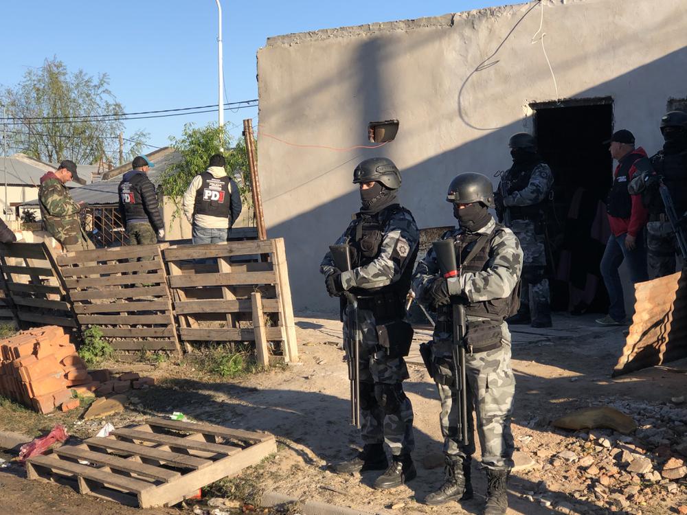 A61BAF9B-3F80-4FC7-89BD-77783891297C