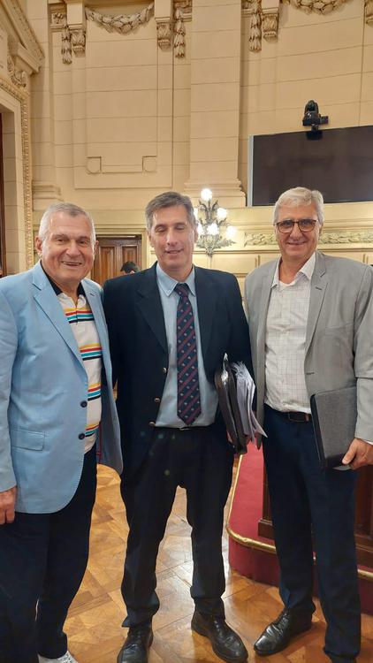 ed382394-0968-44fe-af51-5c8eae43fd14