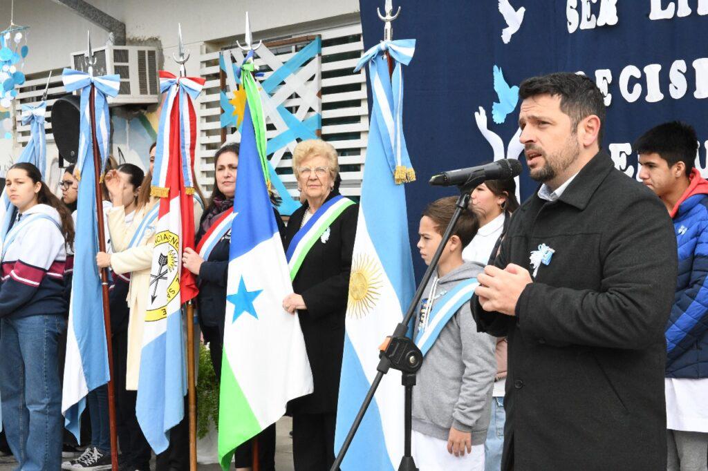 Acto-9-de-julio-intendente-1024x682