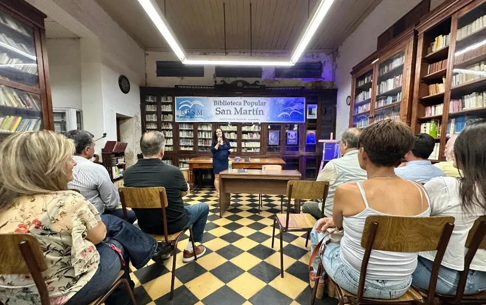 d5d0b43f-b867-49b2-aa53-3db2bdd8897f