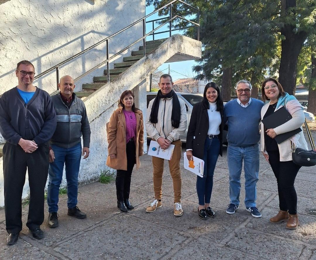 78bf9894-b50f-44bf-b0cf-96bfc77a0ba6