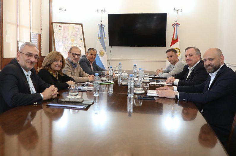 22675-reunion-transi