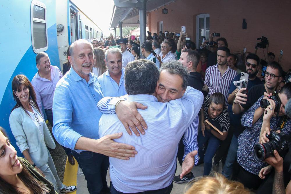 b582b7b9-5691-458a-ac35-3e8a7d5e839f