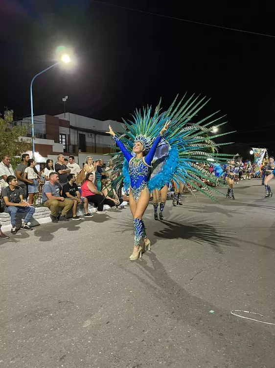 9b499d12-580a-42b5-9506-cf84cb1b904c