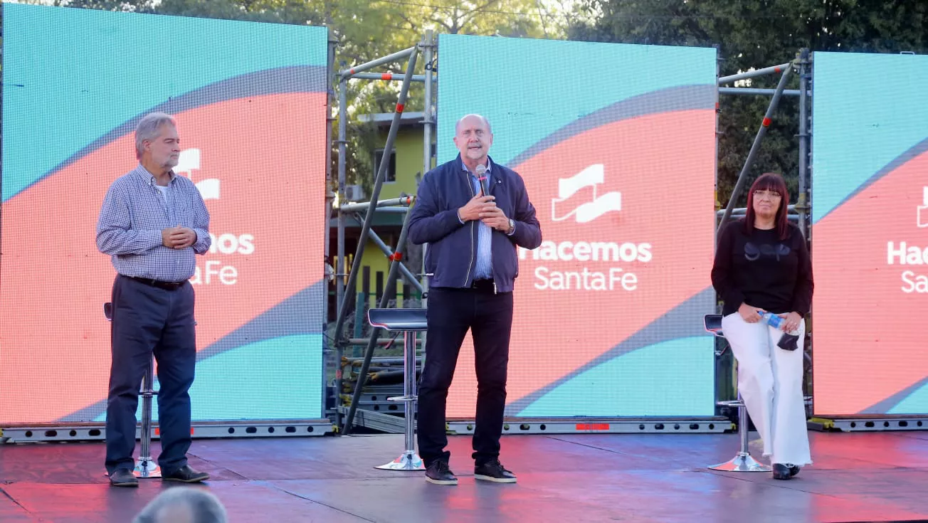 A72B9DC4-A8B9-4035-94AC-36301634FBC7