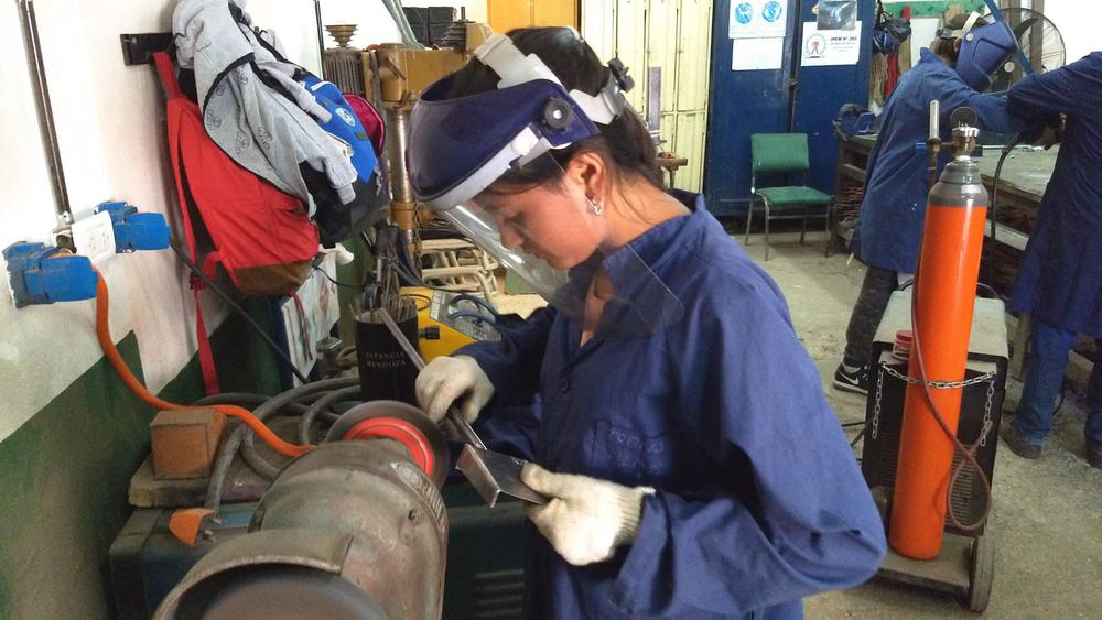 Las-escuelas-técnicas-marcan-ladiferencia_PORT-scaled-1