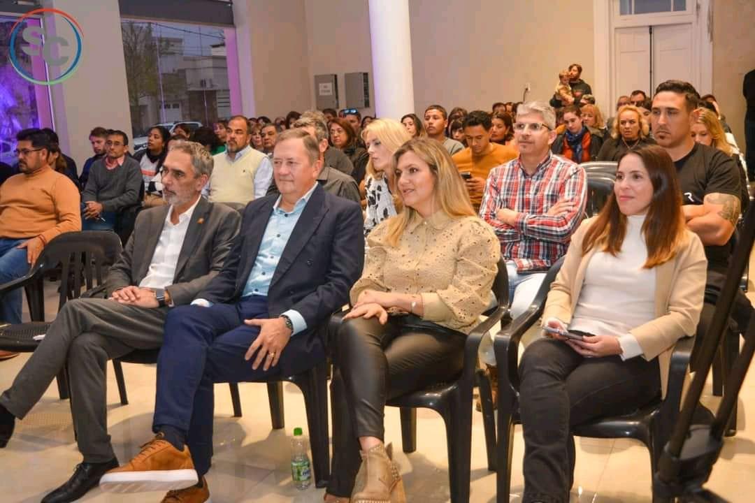 c3d7c070-2216-404b-9670-f72fe45fde12