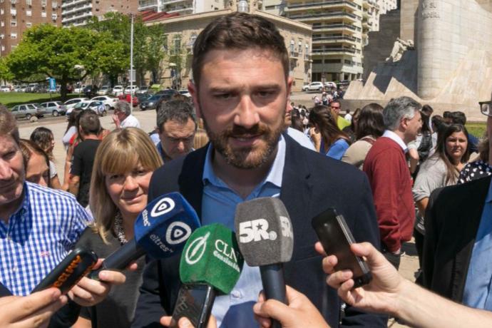 4cf93f75-0d88-4783-ae01-2453127898a1