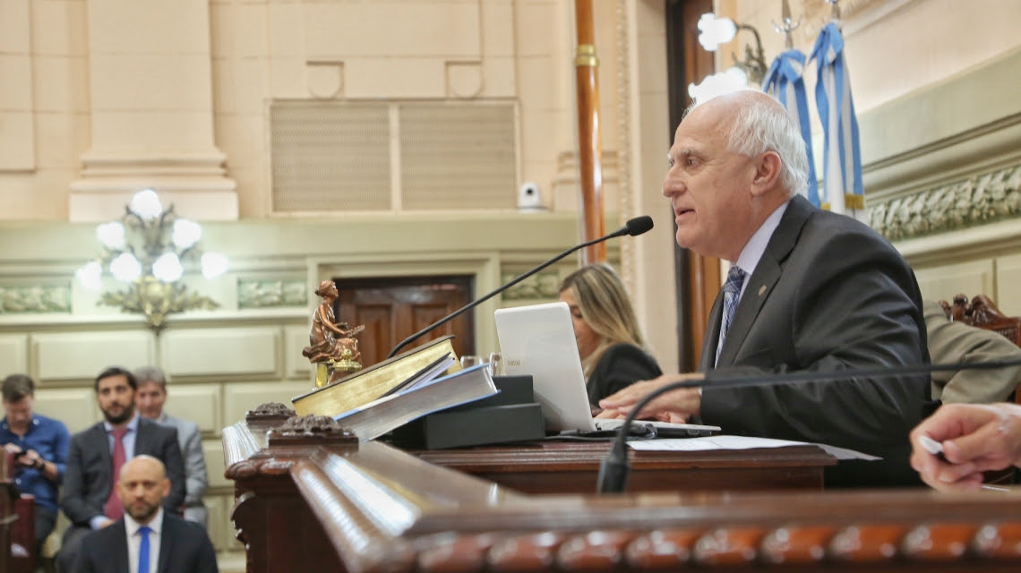 lifschitz