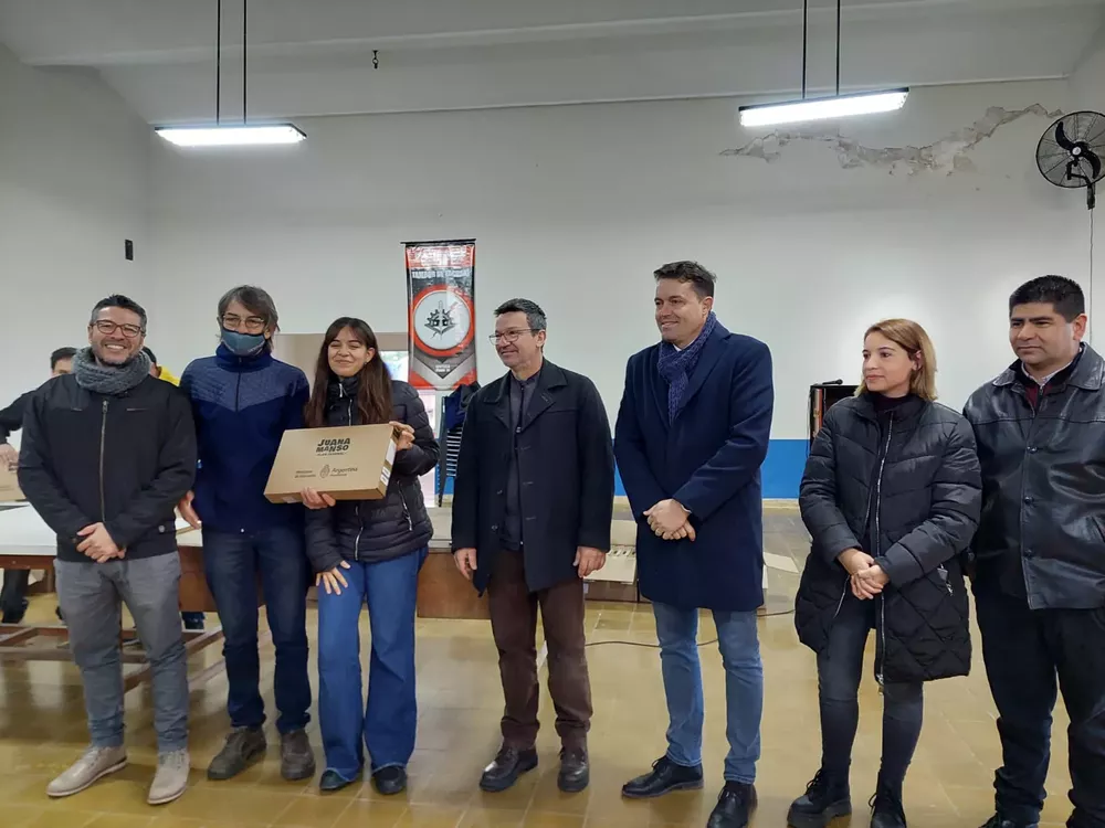 0e239de4-1295-4db8-ab79-06e07e74a79b