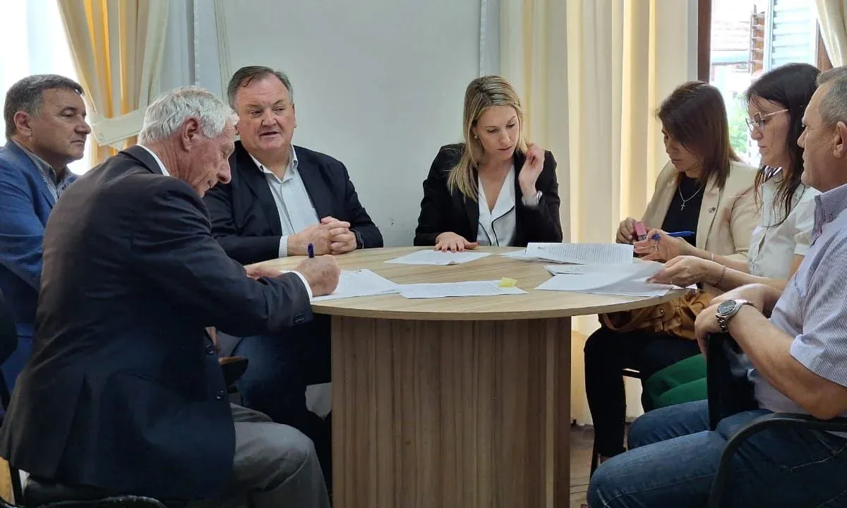 25527-michlig-seguridad