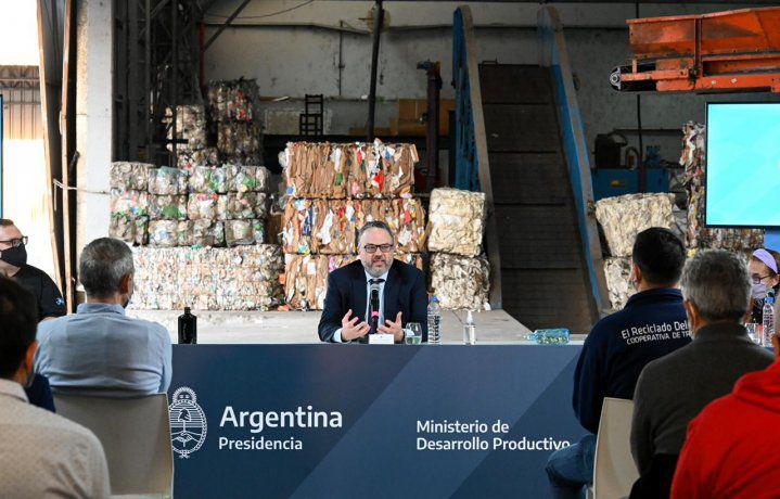 el-gobierno-destinara-400-millones-cooperativas-reciclaje-residuos