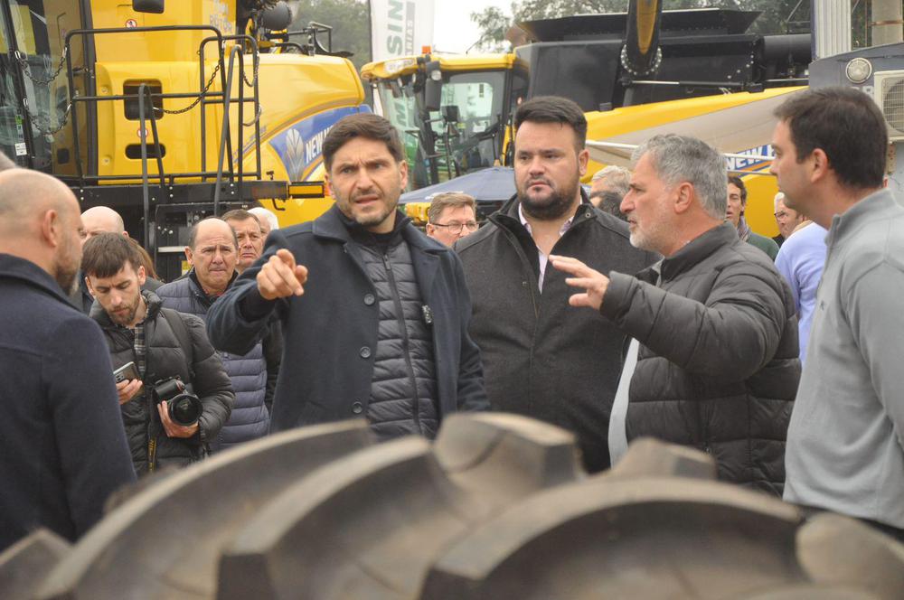 7b5eab22-c66f-4f38-941f-81d75ad6e127