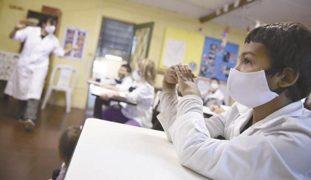 vuelta a clases con tapabocas